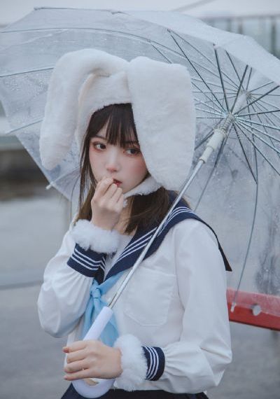 年轻的小姨在线